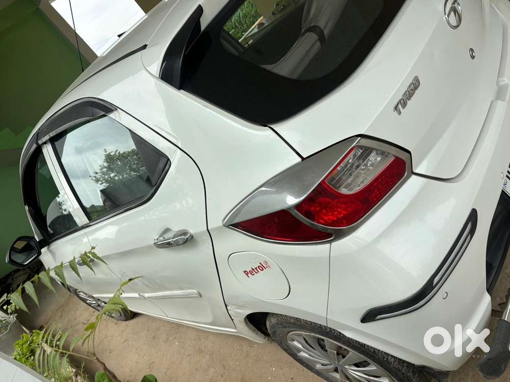 Tata Tiago 2018 Petrol
