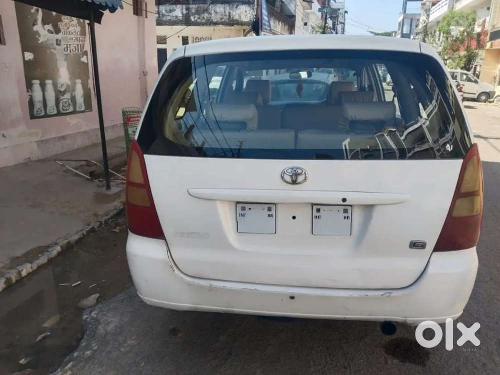 Toyota Innova 2007 Diesel 170000 Km Driven