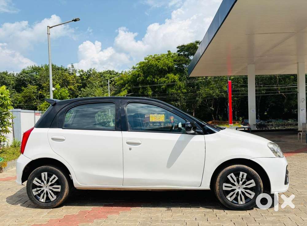 Toyota Liva Diesel 2013