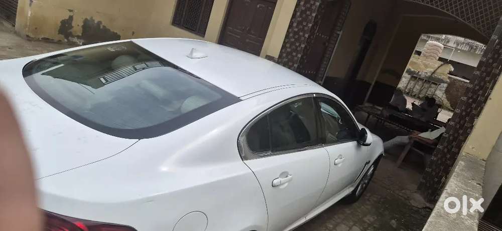 Jaguar Xf Diesel 2.2 2015