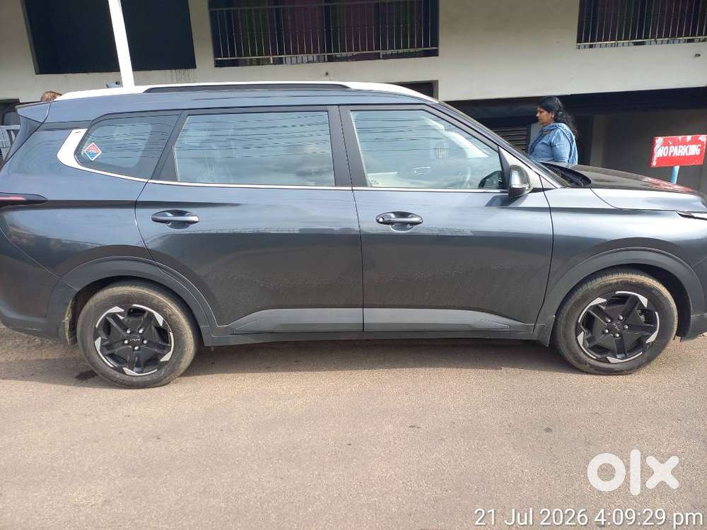 2025 Kia Carens Clavis