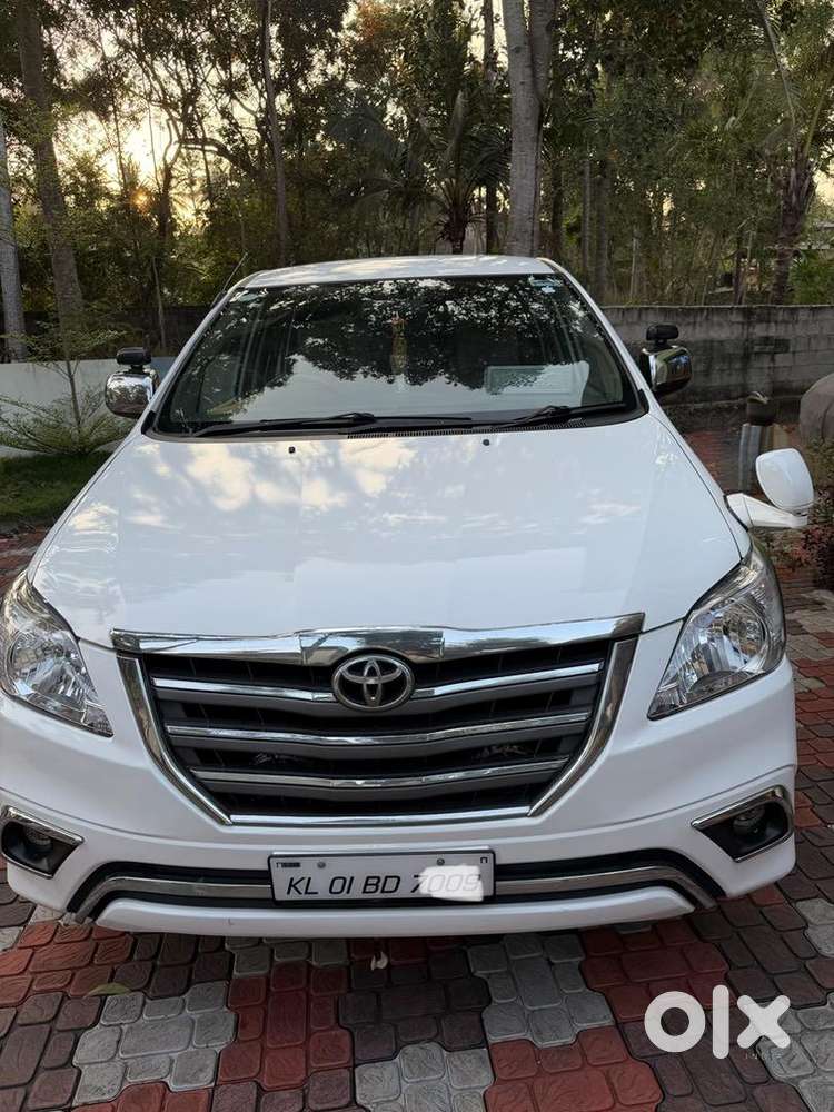 Toyota Innova V Option,2012,kl 01 Original,excellent Condition.