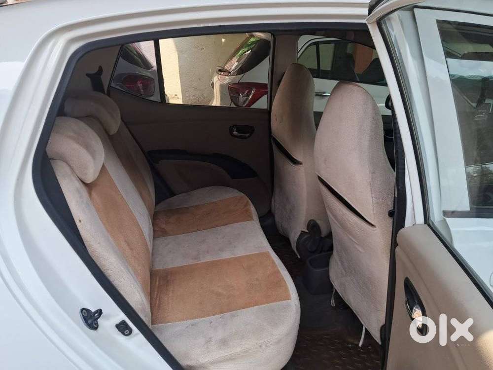 Hyundai I10 Sportz, 2011, Petrol