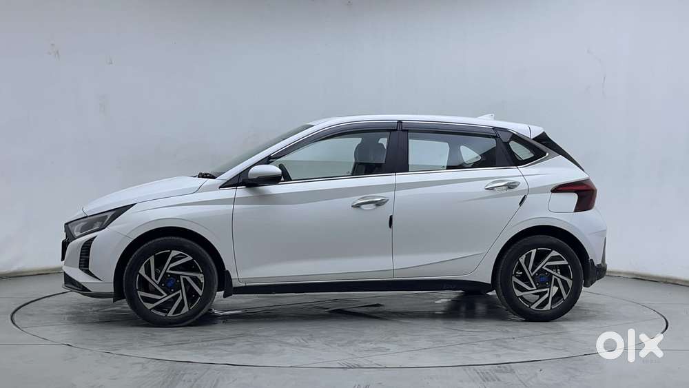 Hyundai New I20 1.2 Asta (o) Mt, 2024, Petrol