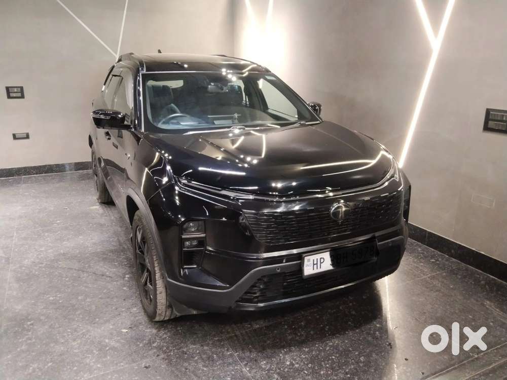 Tata Safari Accomplished Dark Edition At, 2024, Diesel