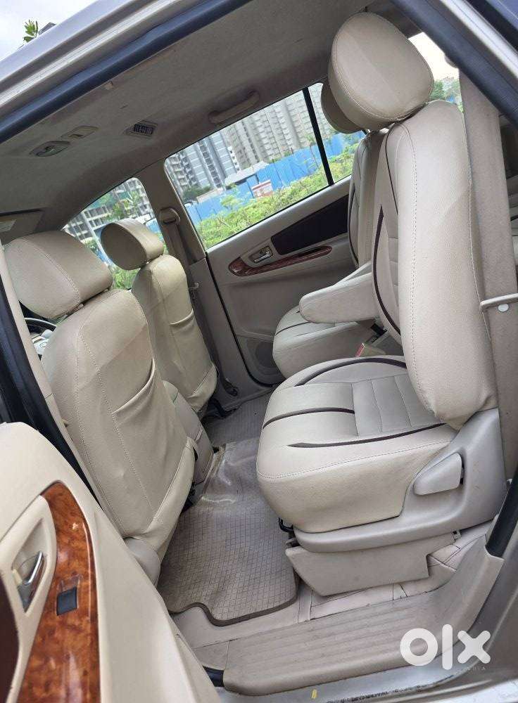 Toyota Innova 2.5 V 7 Str, 2007, Diesel