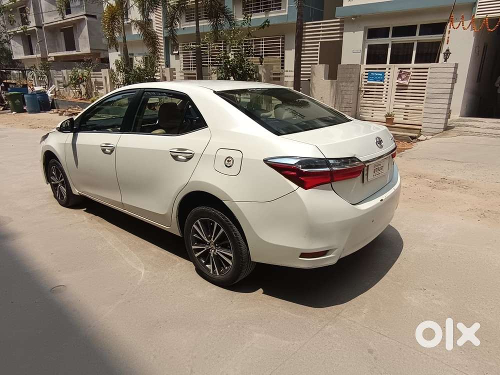 Toyota Corolla Altis 2013-2017 Vl At, 2017, Petrol