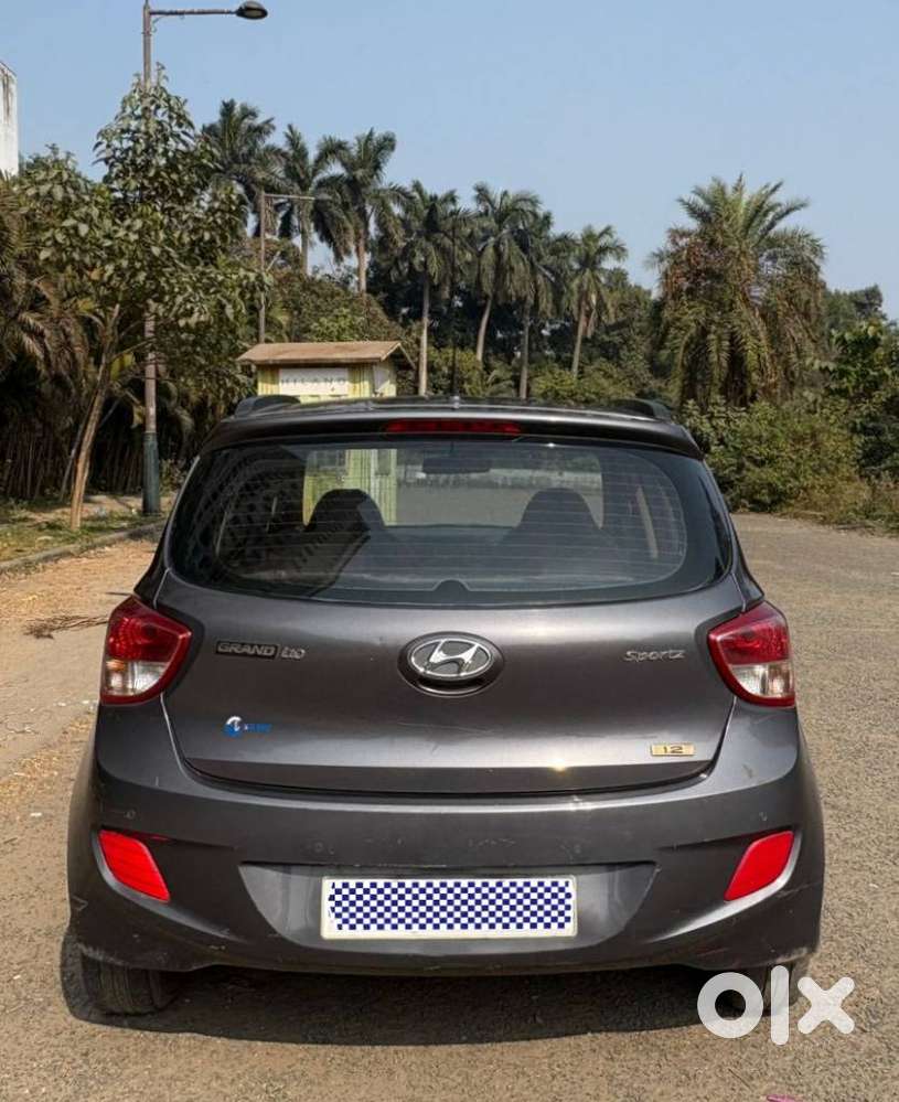 Hyundai Grand I10 2013-2016 Sportz, 2015, Petrol