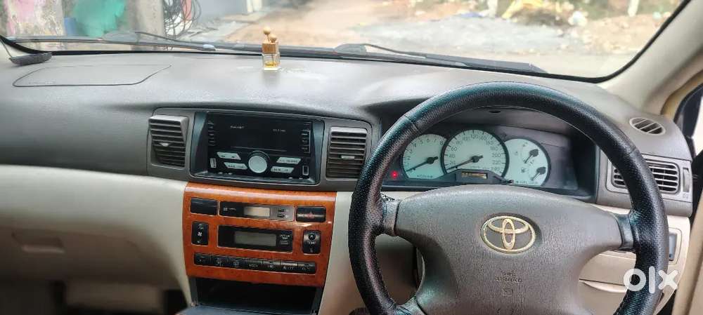 Toyota Corolla 2004 Petrol 100000 Km Driven