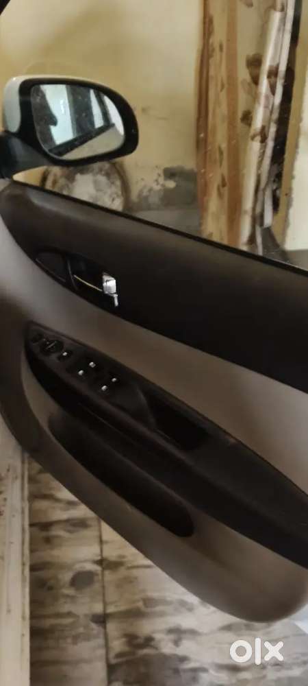 Hyundai I20 Petrol Manual 2015