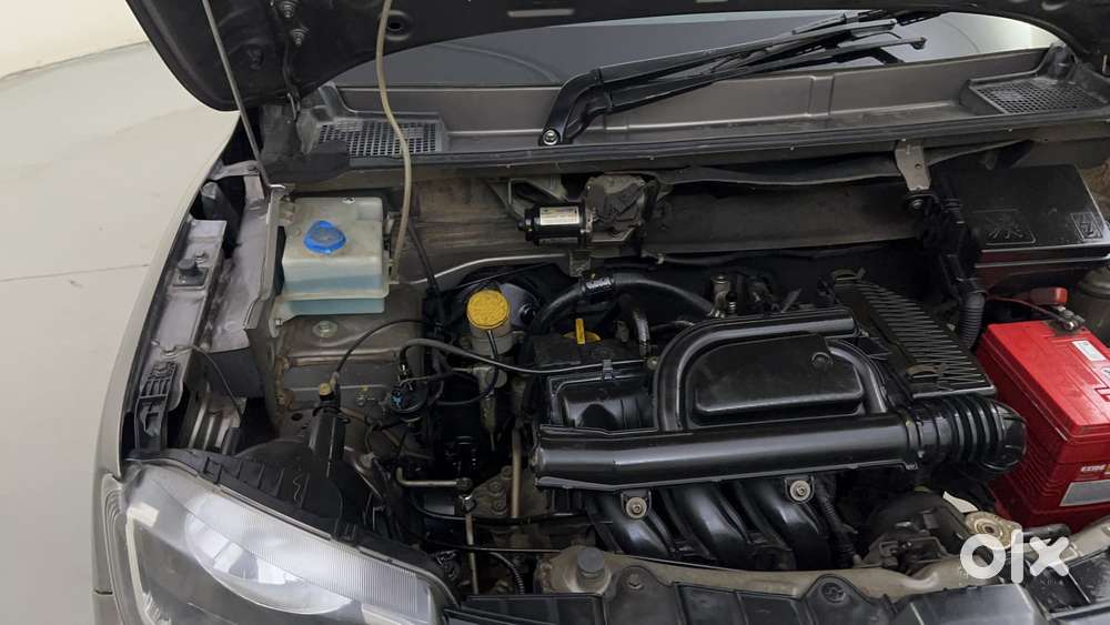 Renault Kwid 2019-ongoing 1.0 Rxt Amt (o), 2018, Petrol