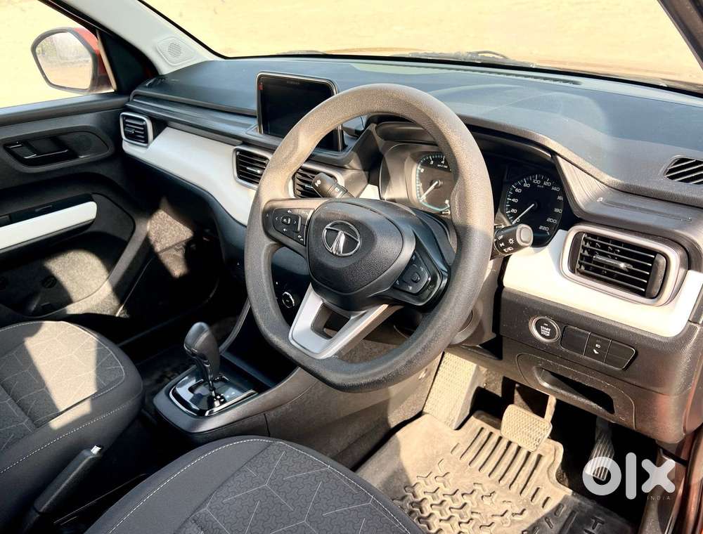Tata Punch Accomplished Amt, 2022, Petrol