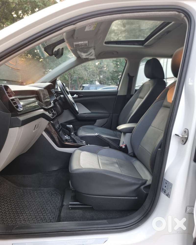 Skoda Kushaq 1.0 Tsi Style At (6 Airbags), 2021, Petrol