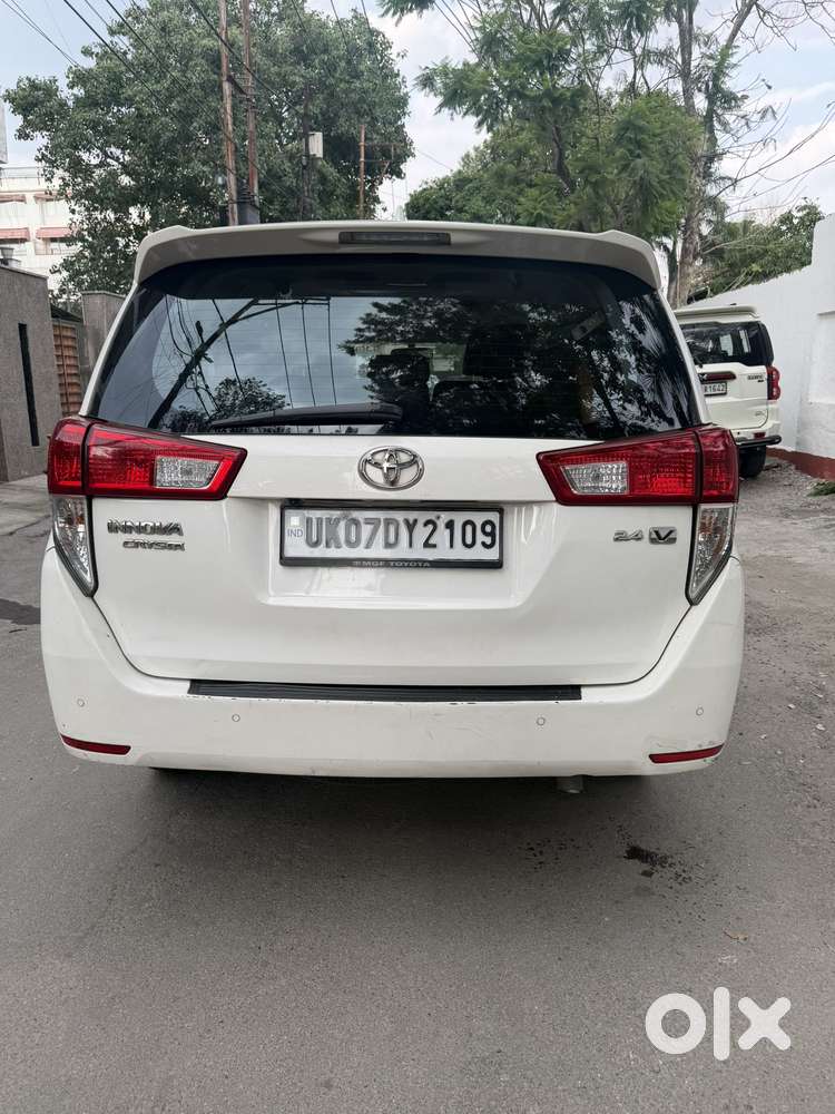 Toyota Innova Crysta 2.4 G Mt, 2019, Diesel