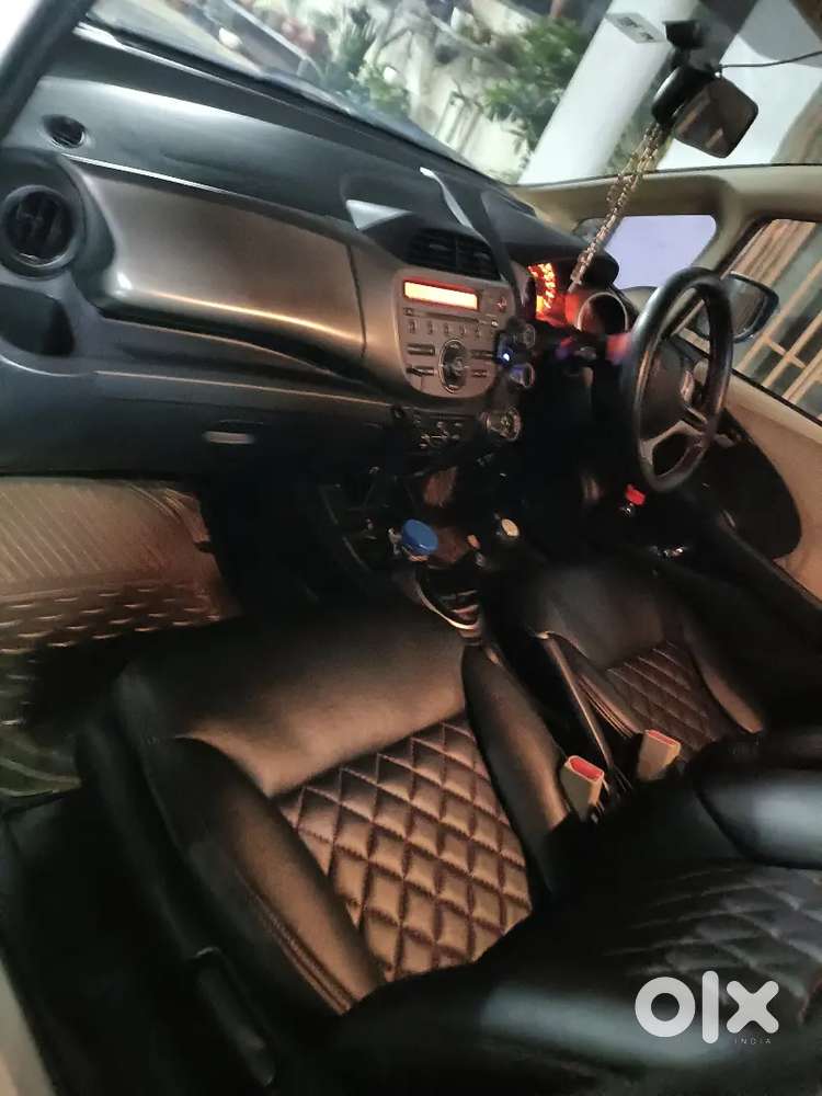 Honda Jazz 2011 Petrol Well Maintained