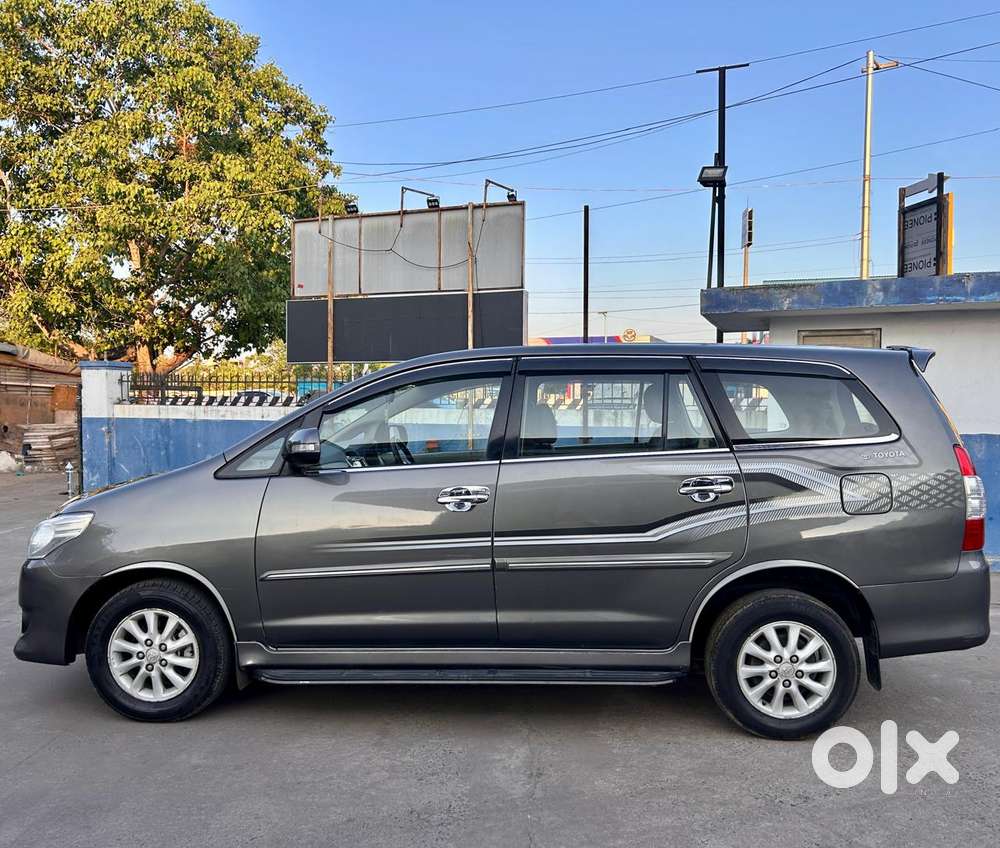 Toyota Innova 2.5 V 7 Str, 2013, Diesel