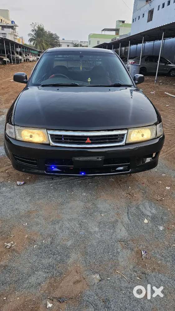 Mitsubishi Lancer Slxi 2002 Petrol Manual