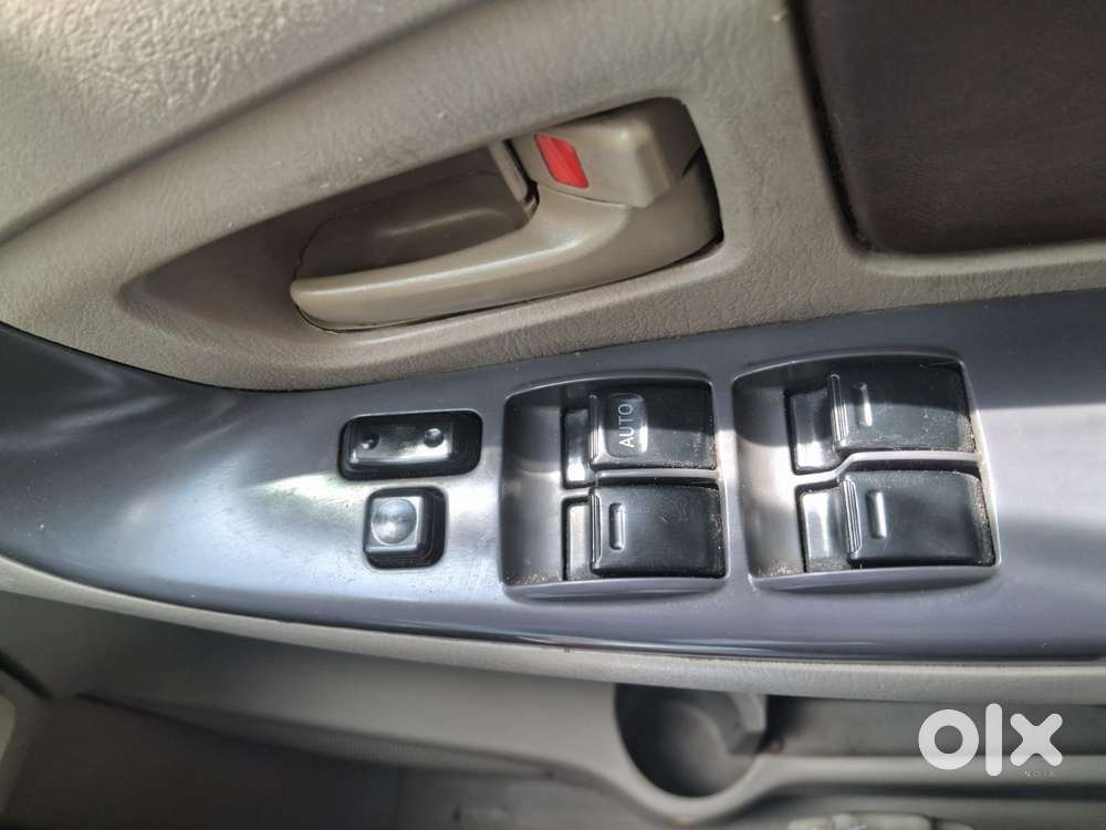 Toyota Innova, 2010, Diesel