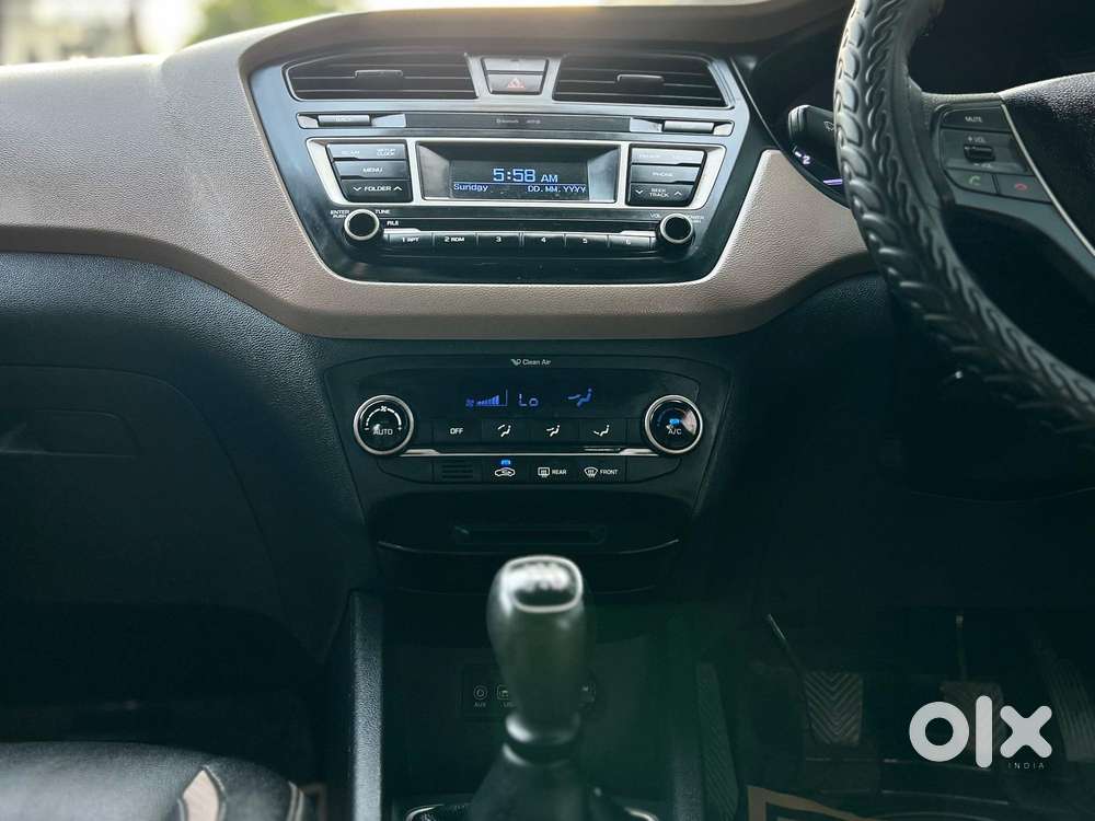 Hyundai Elite I20 Sportz (o) 1.2, 2017, Petrol