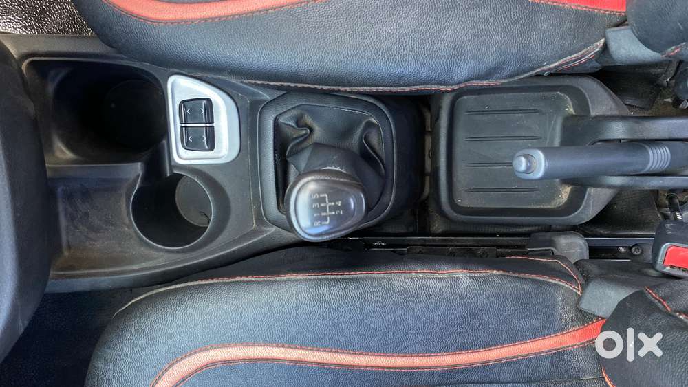 Datsun Redigo T Option, 2018, Petrol