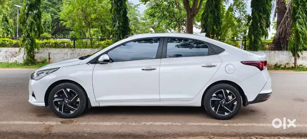 Hyundai Verna Sx O Diesel 6 Airbags