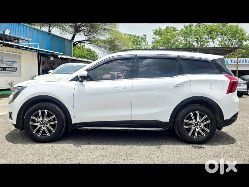 Mahindra Xuv700 2.2 Ax 7 Diesel Mt Str, 2025, Diesel