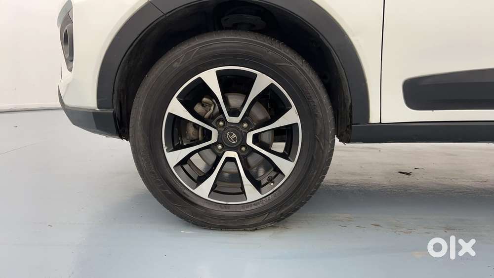 Tata Nexon 1.2 Revotron Xz Plus, 2020, Petrol