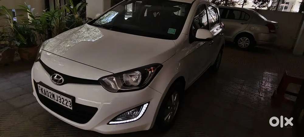 Hyundai I20 - 2014 - Petrol 5200 Km Driven