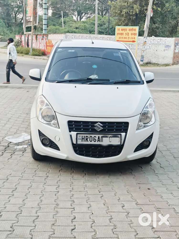 New Tyre Bima Valid Well Maintain Car Full Loded Car 2014 Register 15