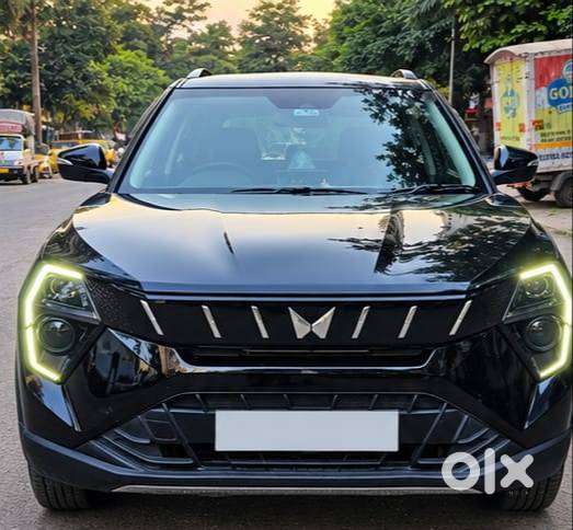 Mahindra Xuv3xo Ax5 Diesel 2025