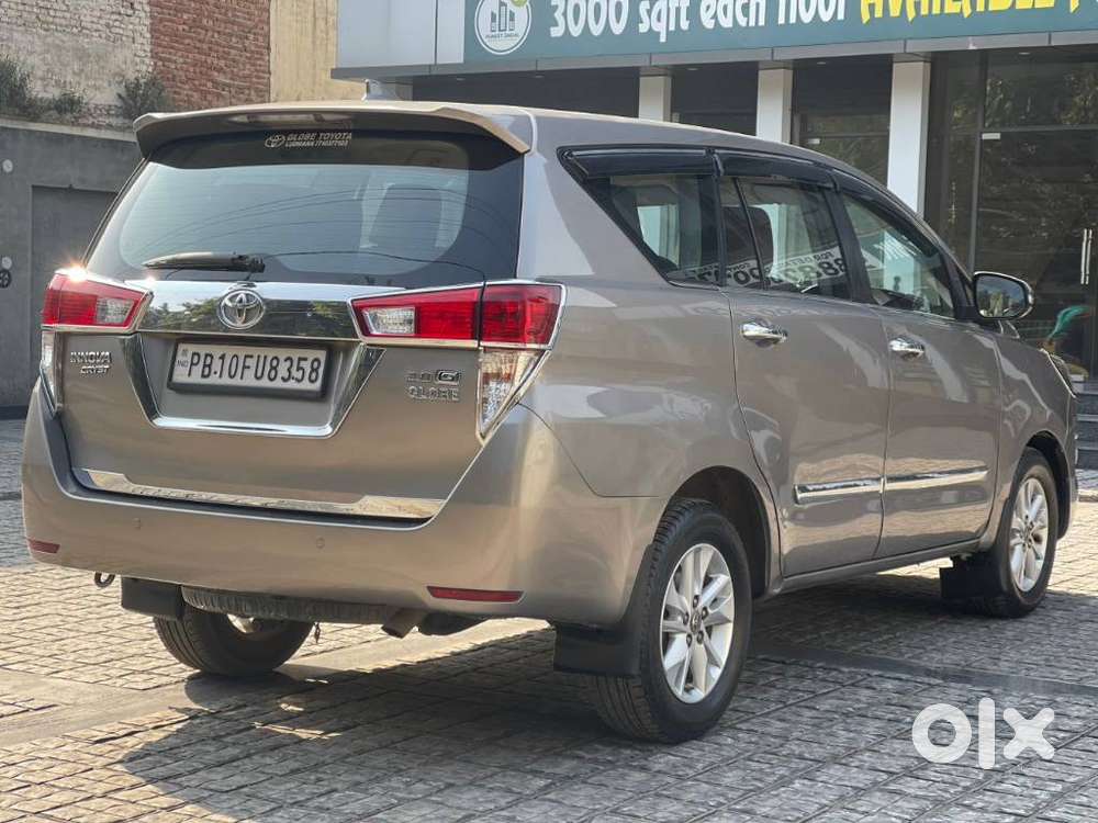 Toyota Innova Crysta 2.8 Gx At, 2016, Diesel