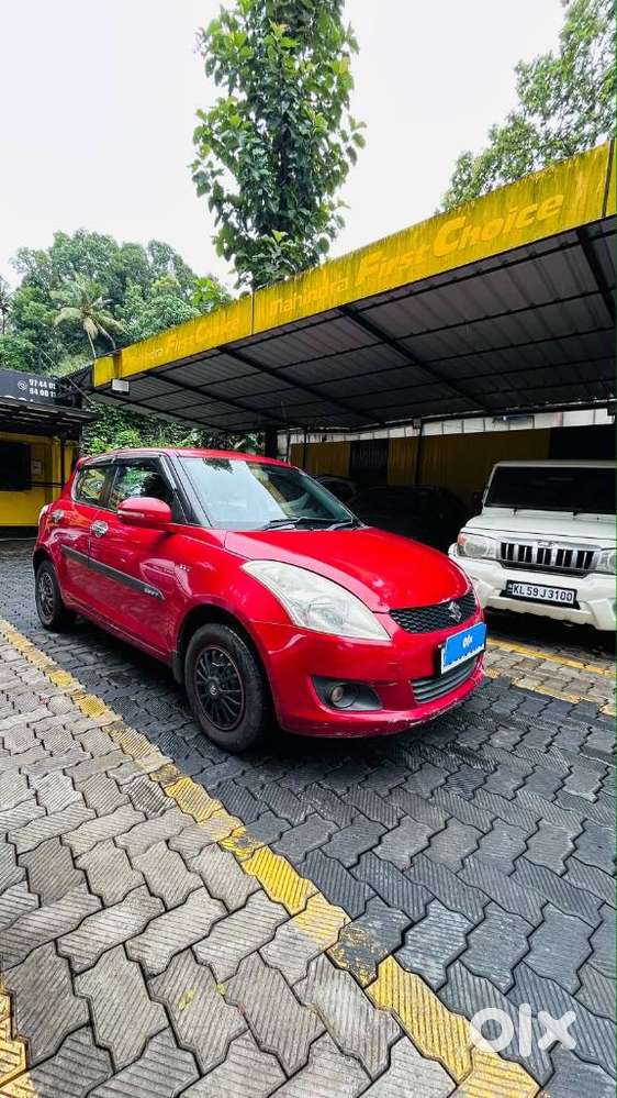 Maruti Suzuki Swift Vxi + Manual, 2014, Petrol
