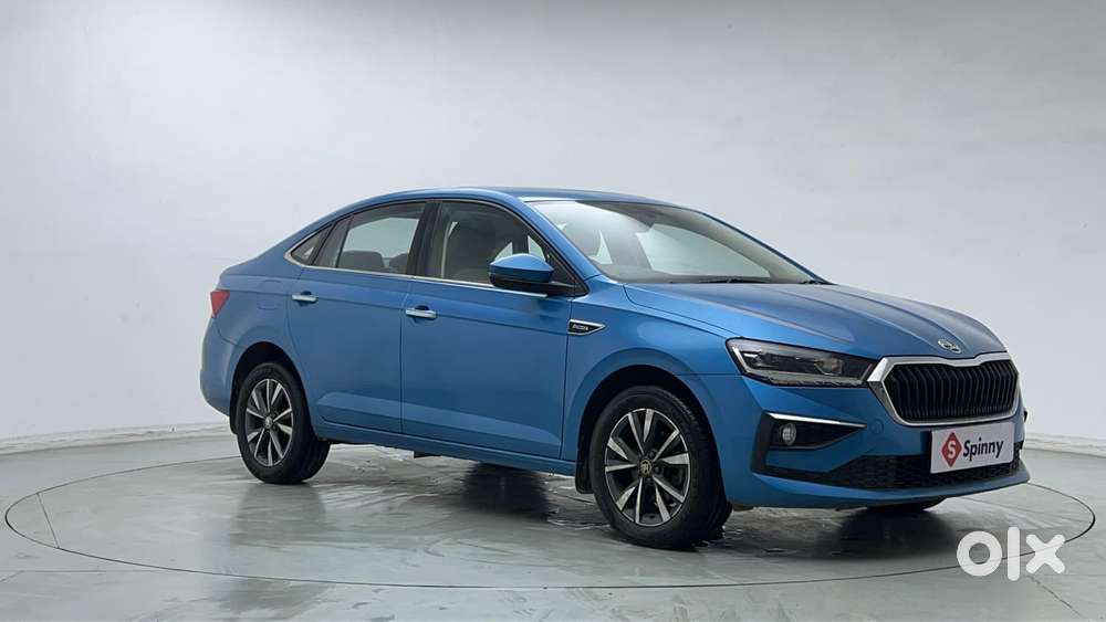 Skoda Slavia Style 1.0l Tsi At, 2022, Petrol