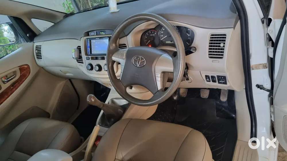 Toyota Innova 2.5 2012 4th Owner