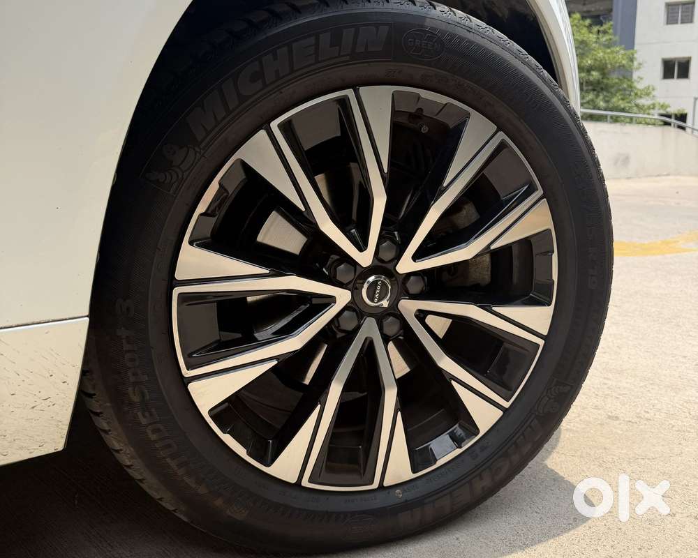 Volvo Xc60 2.0 B5 Ultimate, 2024, Petrol