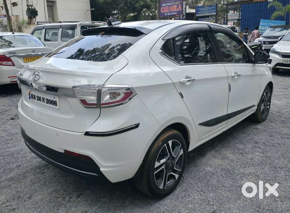 Tata Tiago 1.05 Revotorq Xz Plus, 2020, Petrol