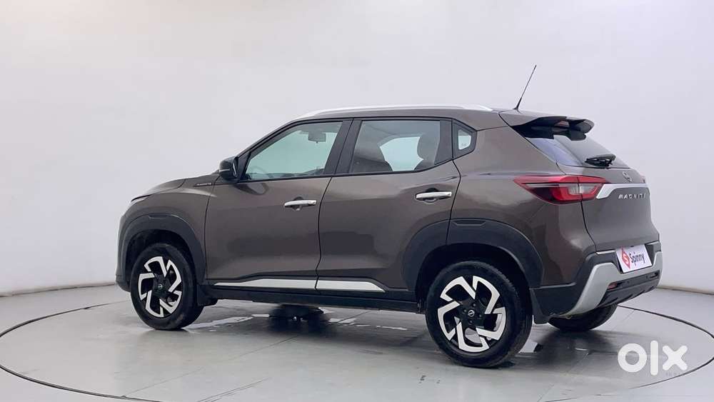 Nissan Magnite 1.0 Xv, 2021, Petrol