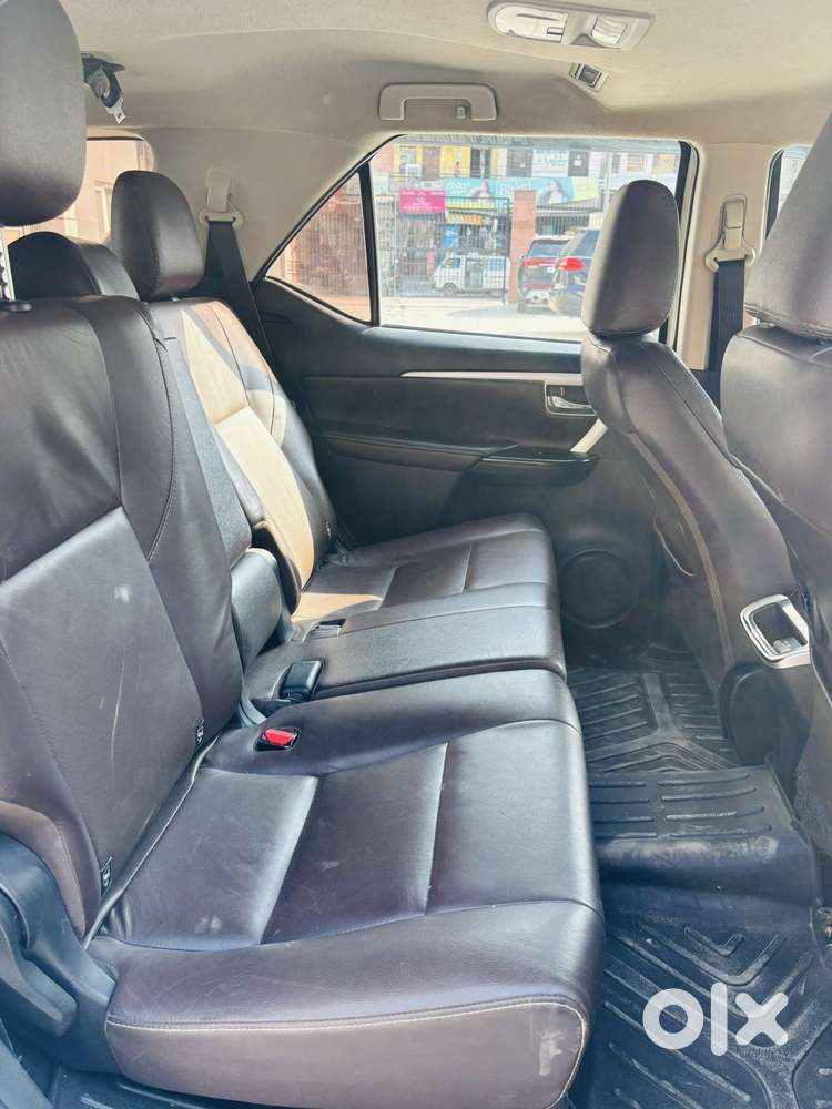 Toyota Fortuner 4x2 At, 2018, Diesel