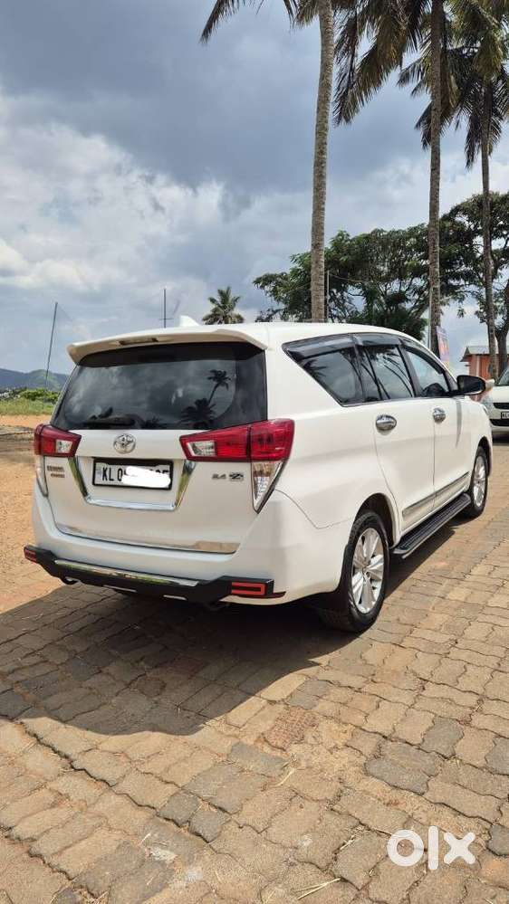 Toyota Innova Crysta 2.4 Z 7 Str, 2016, Diesel