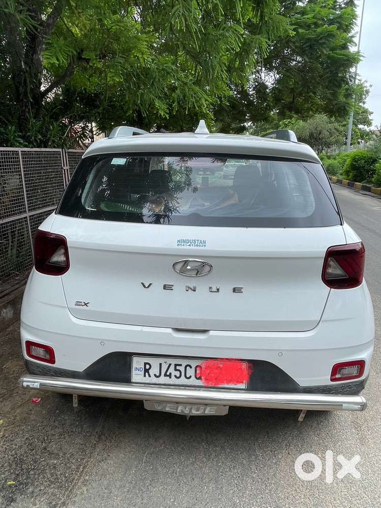 Hyundai Venue Diesel 2021
