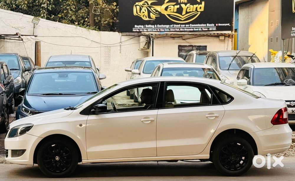 Skoda Rapid Elegance 1.6 Mpfi At, 2015, Petrol