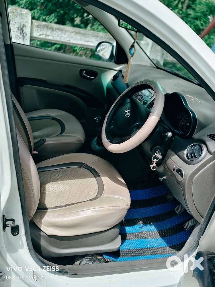 Hyundai I10 Sportz, 2012, Petrol