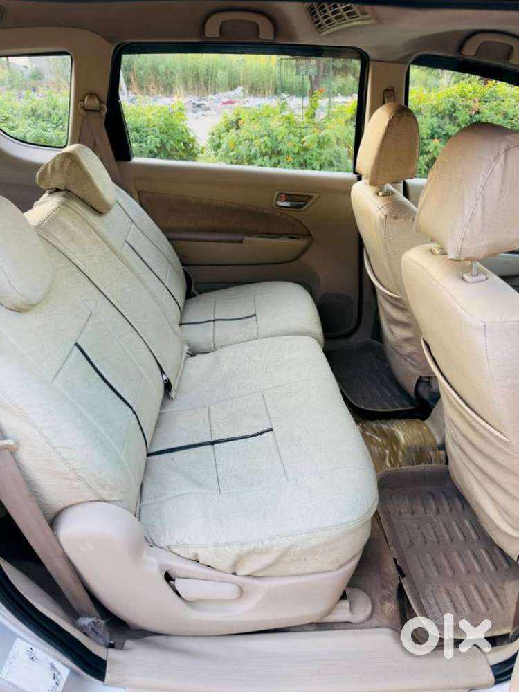 Maruti Suzuki Ertiga 2012-2015 Vdi, 2012, Diesel
