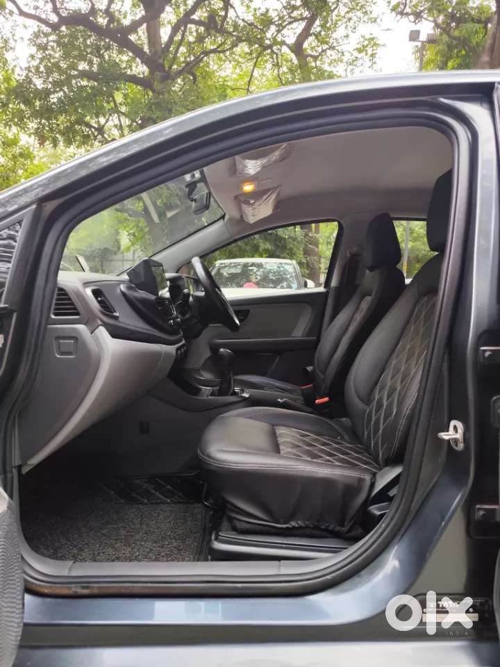 Tata Altroz Xe Petrol, 2020, Petrol