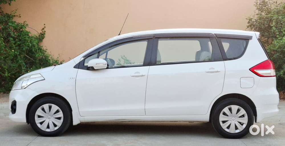 Maruti Suzuki Ertiga Vxi Shvs, 2017, Petrol