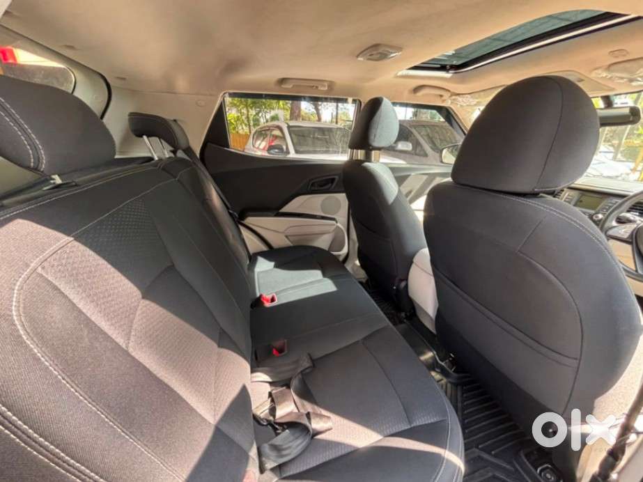 Mahindra Xuv300 W6, 2018, Petrol