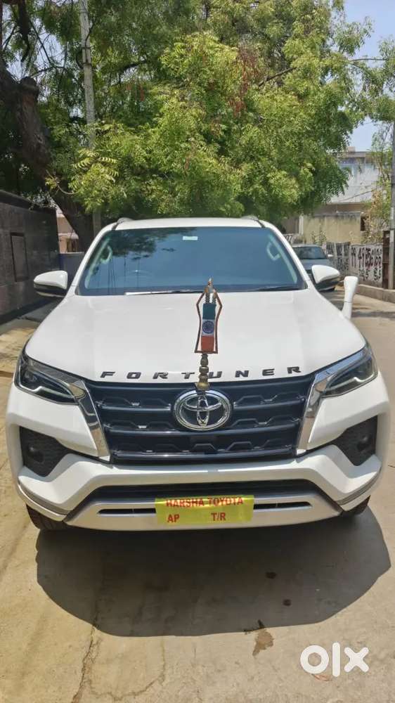 Toyota Fortuner 2024 Diesel 60000 Km Driven