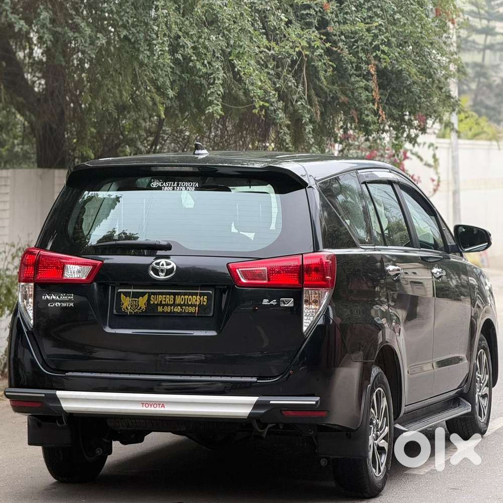Toyota Innova Crysta 2.4 V 7 Str, 2022, Diesel