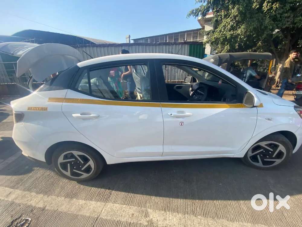 Hyundai Aura 2025 Cng & Hybrids 65000 Km Driven