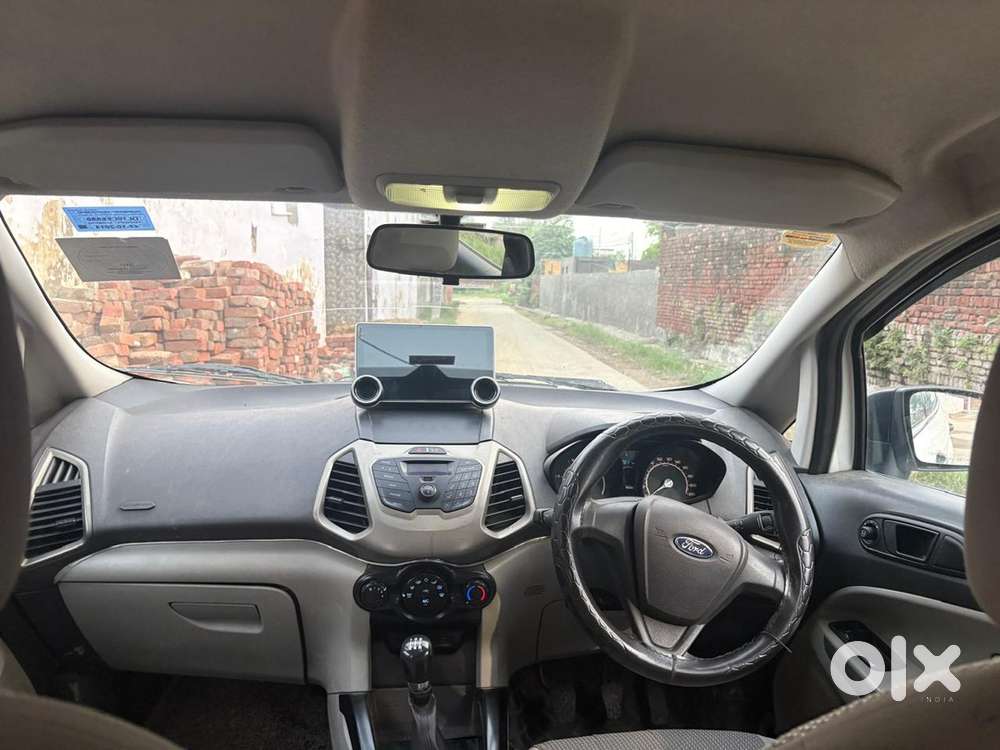 Ford Ecosport Petrol Ambiente 2014 Year